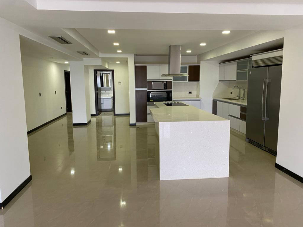 Квартира, 3617 м², 400 000$ — FAKTOR
